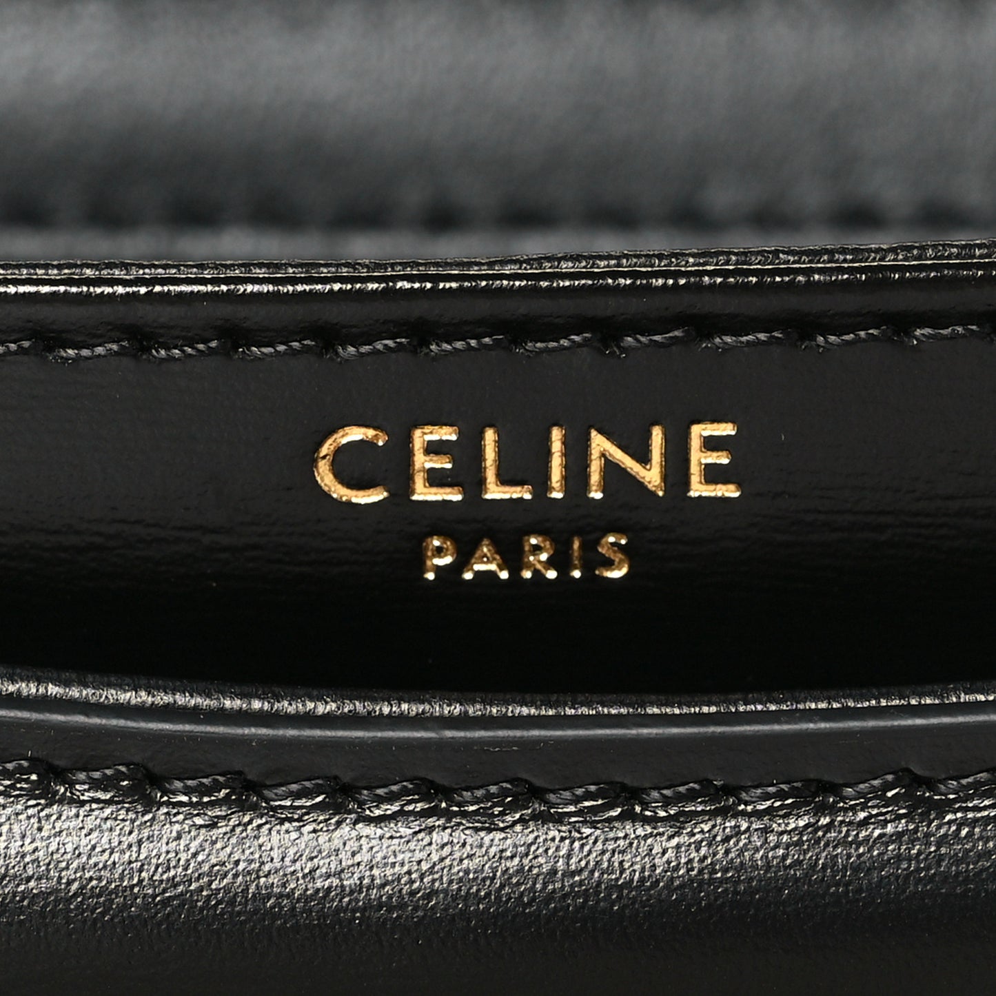 Shiny Calfskin Besace Clea Triomphe Black