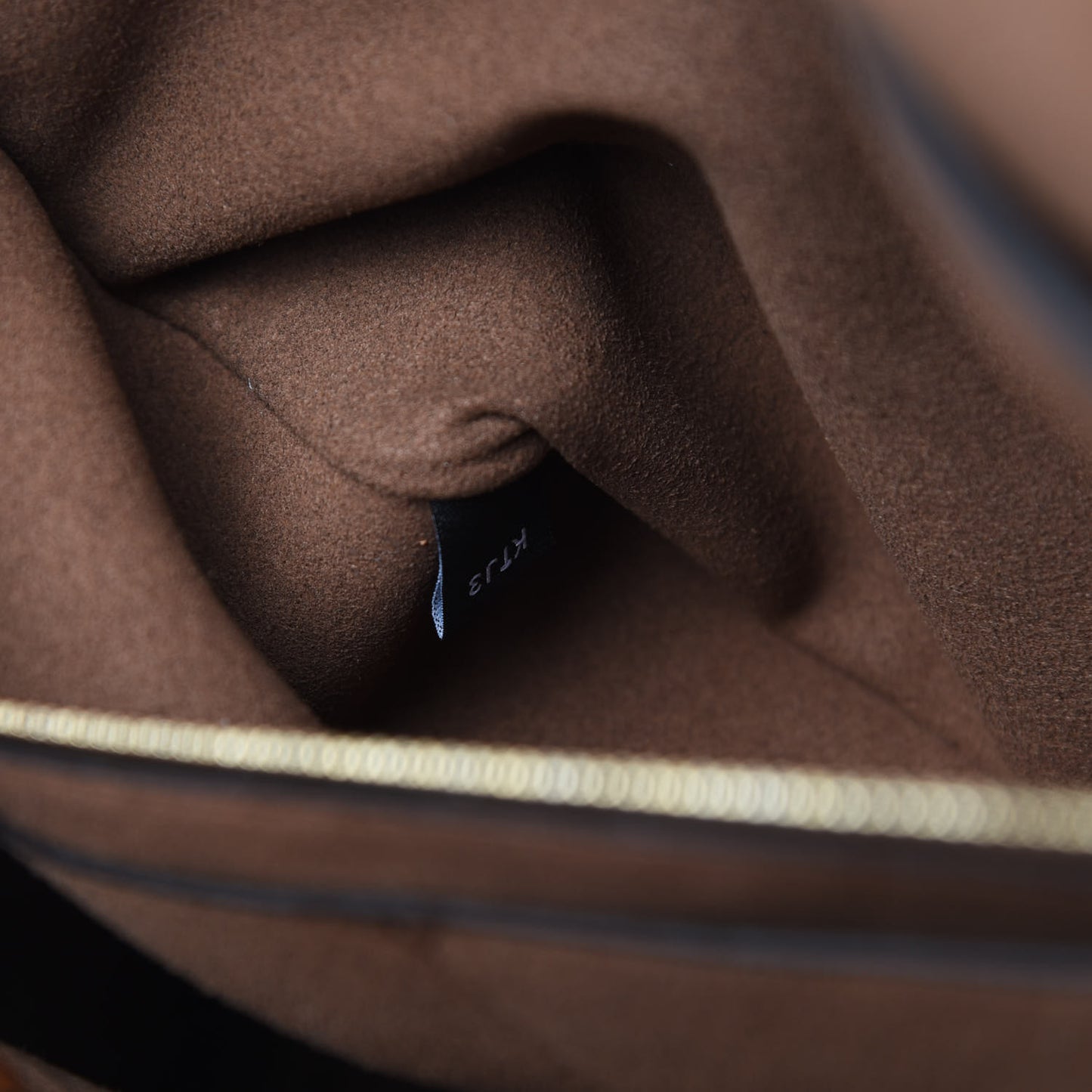 Classic Grain Calfskin Bayswater Oak
