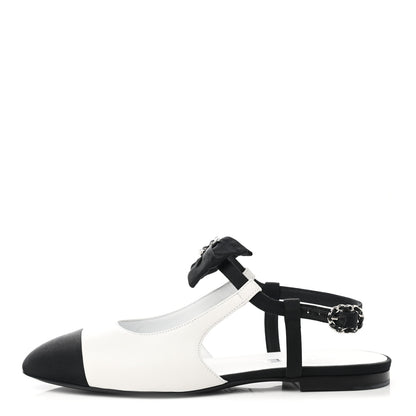 Chanel Lambskin Grosgrain Crystal Chain CC Logo Bow Slingback Flats 38 White Black 1 of 9