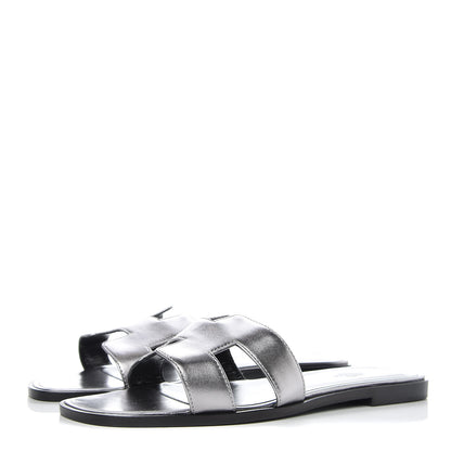Hermes Metallic Nappa Calfskin Oran Sandals 39 Argent 3 of 9