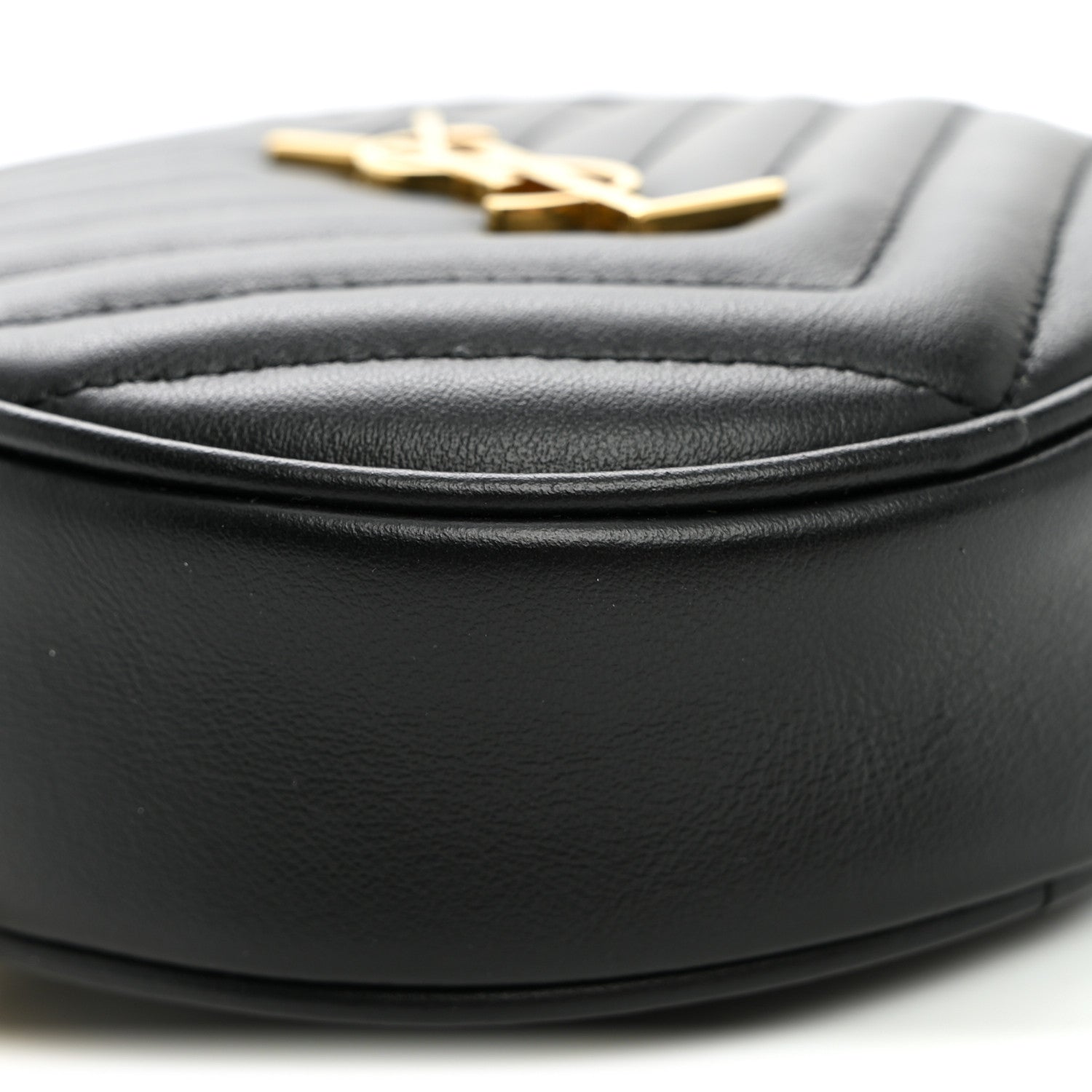Saint Laurent Calfskin Matelasse Chevron Quilted Baby Round Vinyle Belt Bag Black 8 of 9
