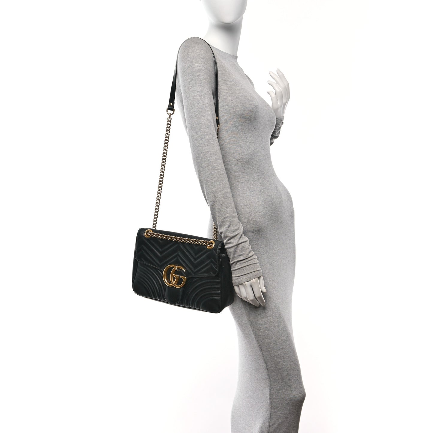 Calfskin Matelasse Medium GG Marmont Shoulder Bag Black