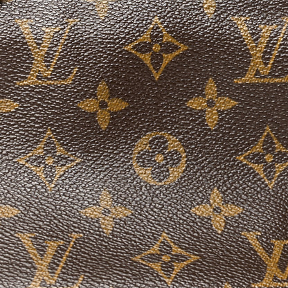 Louis Vuitton Monogram Trotteur 8 of 11