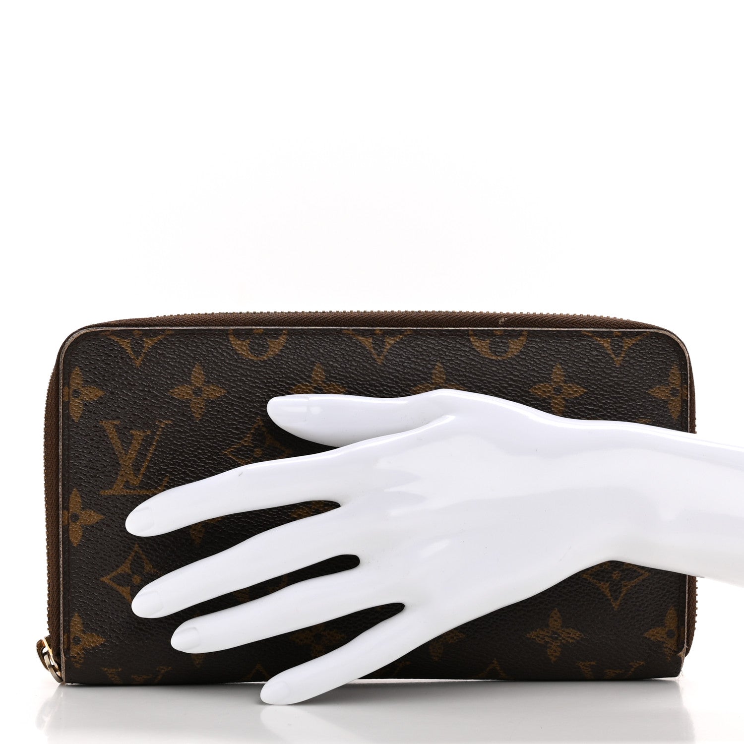 Louis Vuitton Monogram Zippy Organizer Wallet 2 of 10