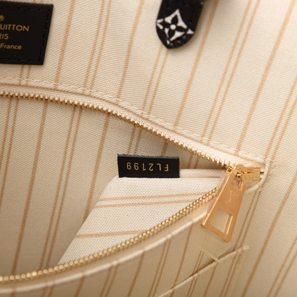 Louis Vuitton Monogram Giant Jungle Onthego GM Ivory 9 of 10