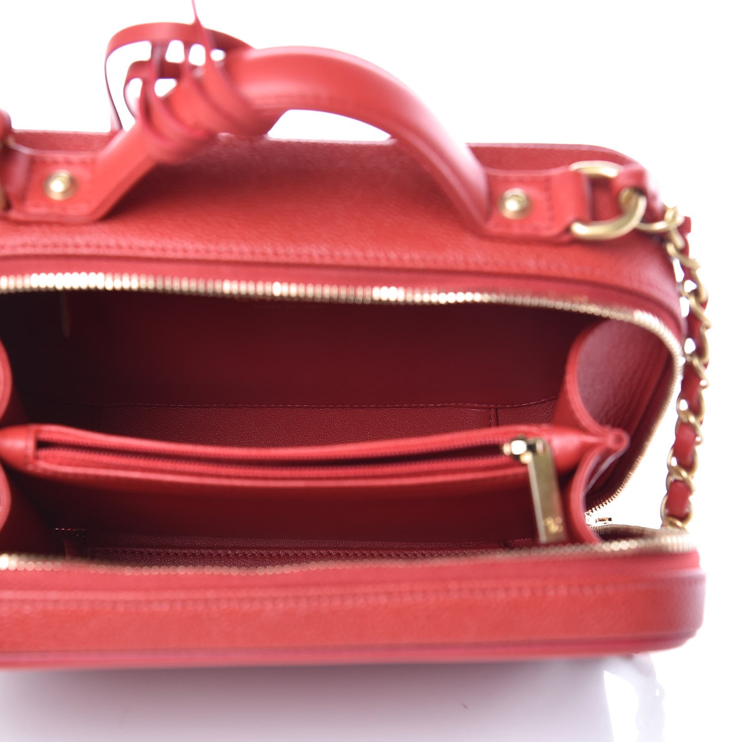 Chanel Caviar Quilted Medium CC Filigree Vanity Case Red 5 of 11