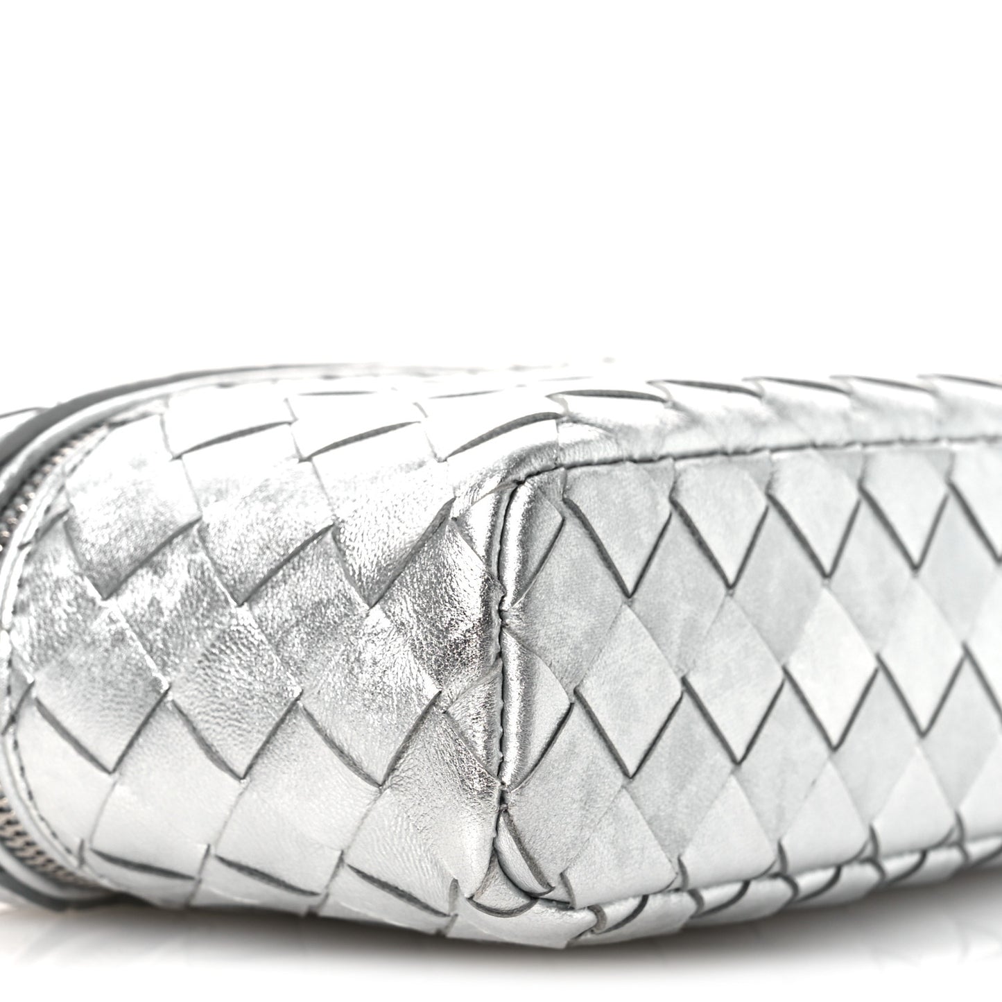 Laminated Nappa Intrecciato Bang Bang Vanity Case Silver