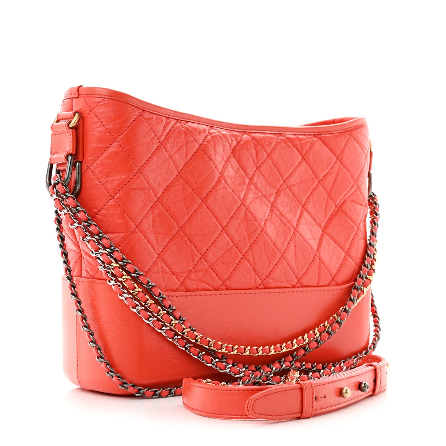 Aged Calfskin Quilted Medium Gabrielle Hobo Red