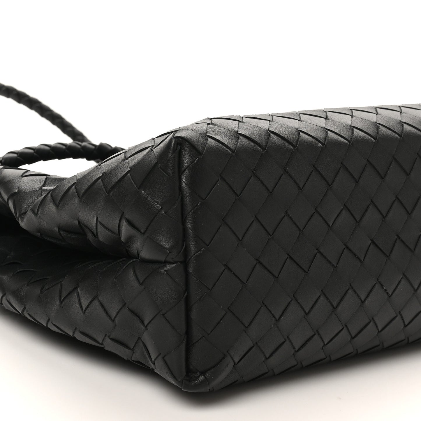 Calfskin Intrecciato Medium Andiamo Messenger Bag Black