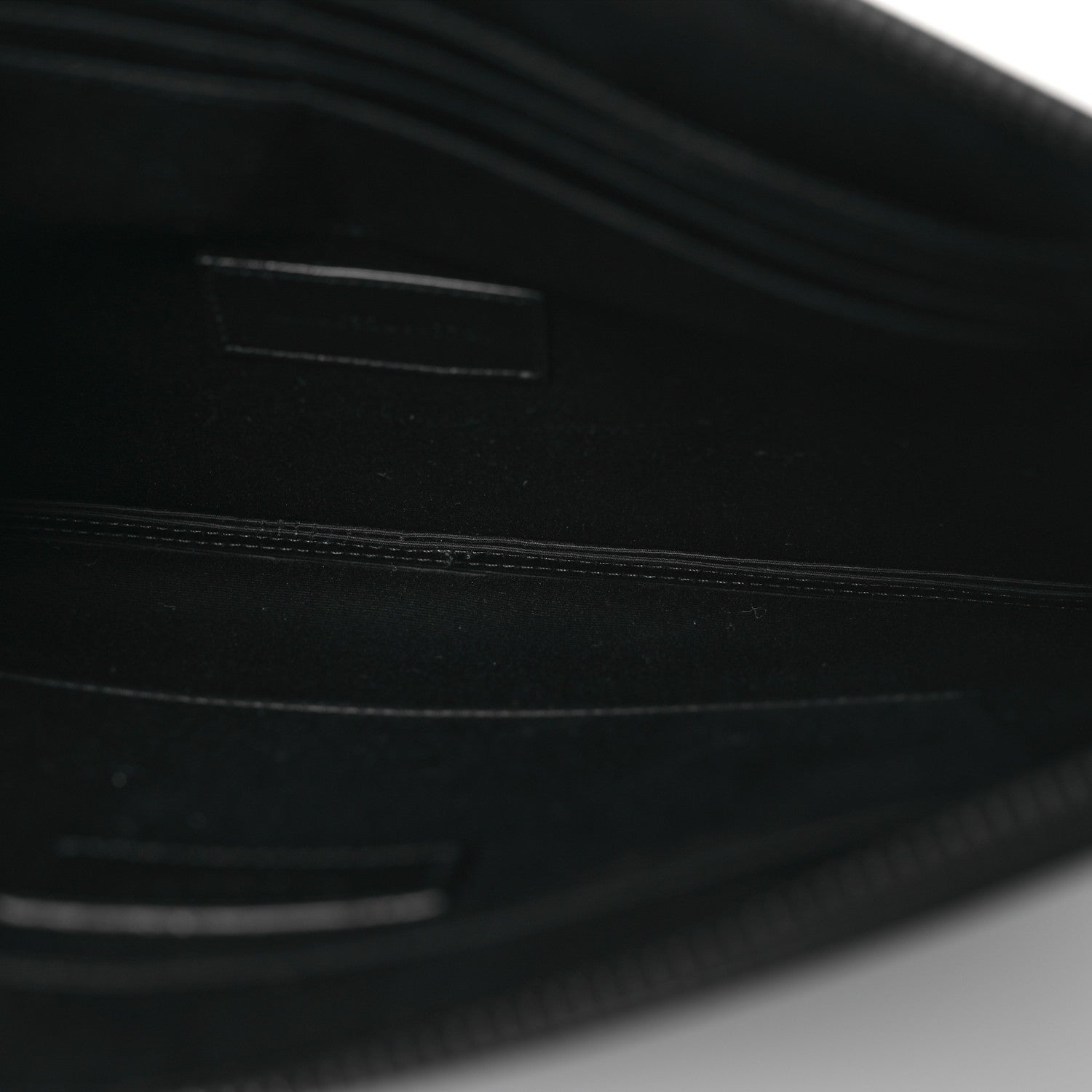 Saint Laurent Grain De Poudre Monogram Monochrome iPad Case Black 5 of 9