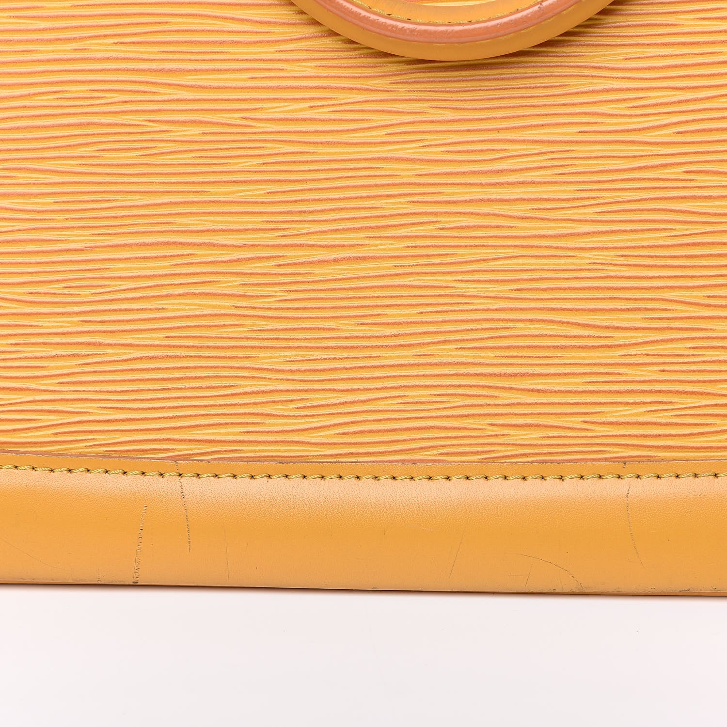 Louis Vuitton Epi Alma PM Tassil 16 of 16