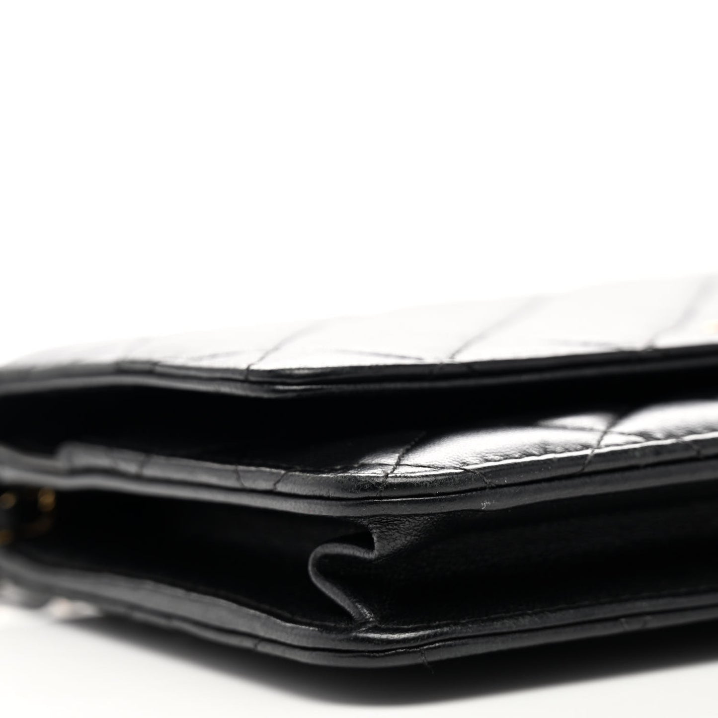 Lambskin Quilted Wallet On Chain WOC Black