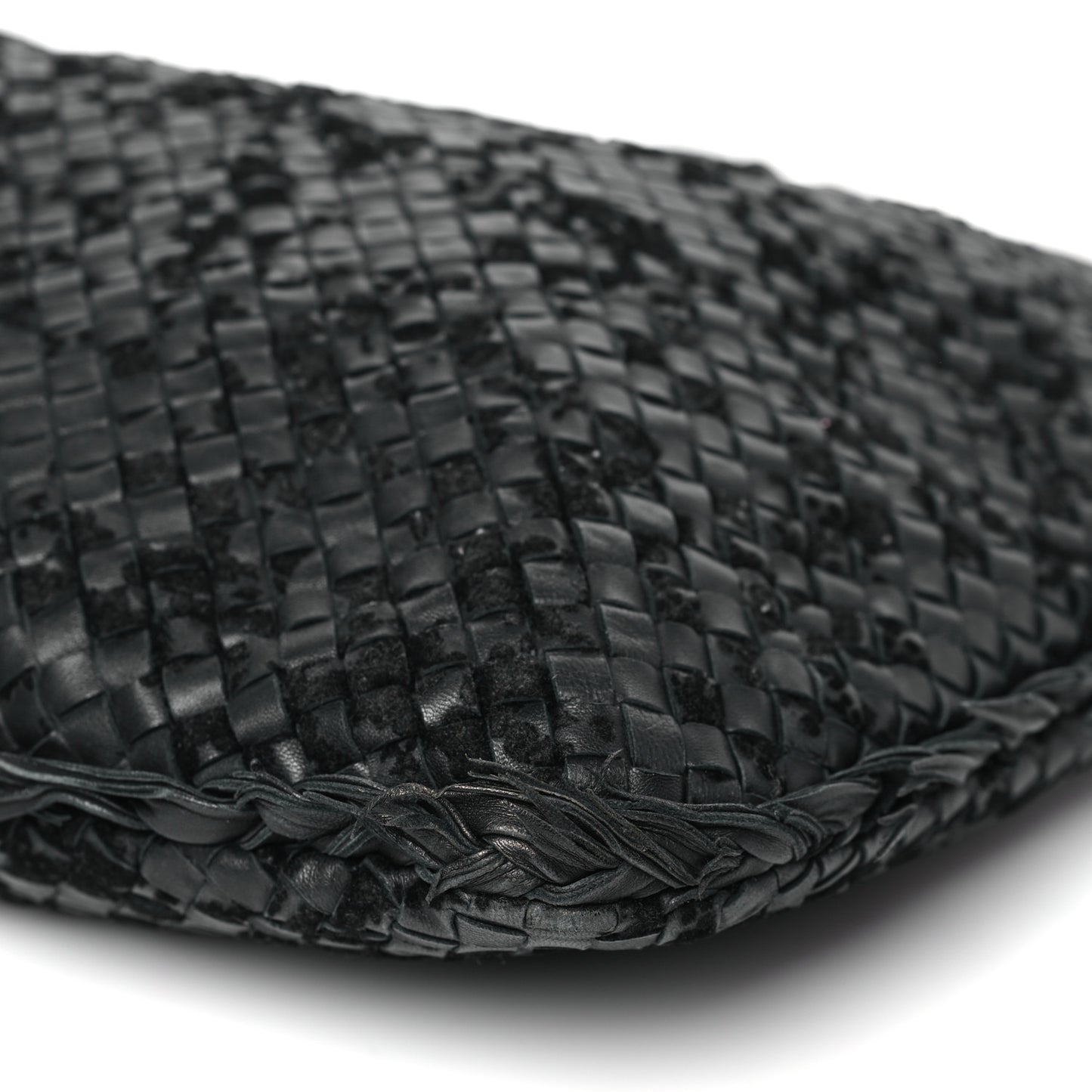 Nappa Velours Intrecciato Fuzzy Medium Veneta Hobo Black