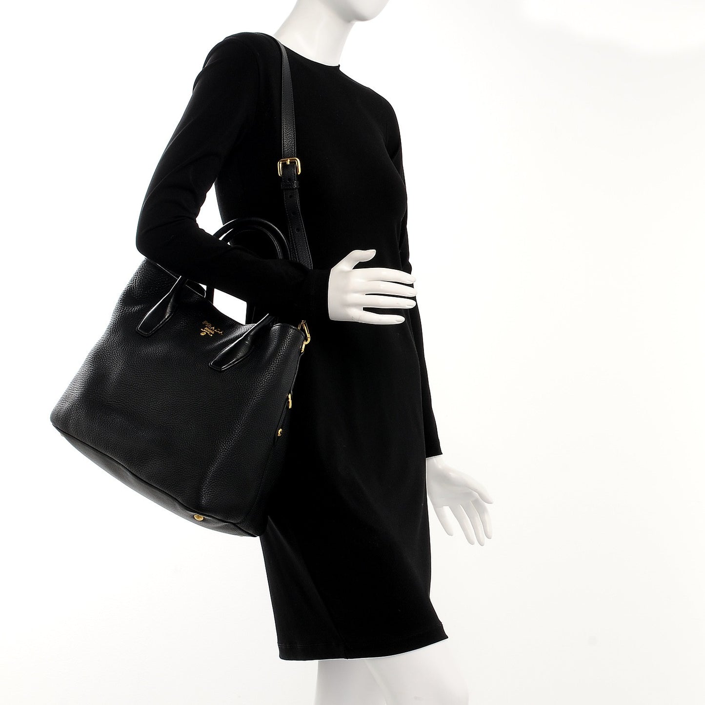 Vitello Daino Tote Nero Black