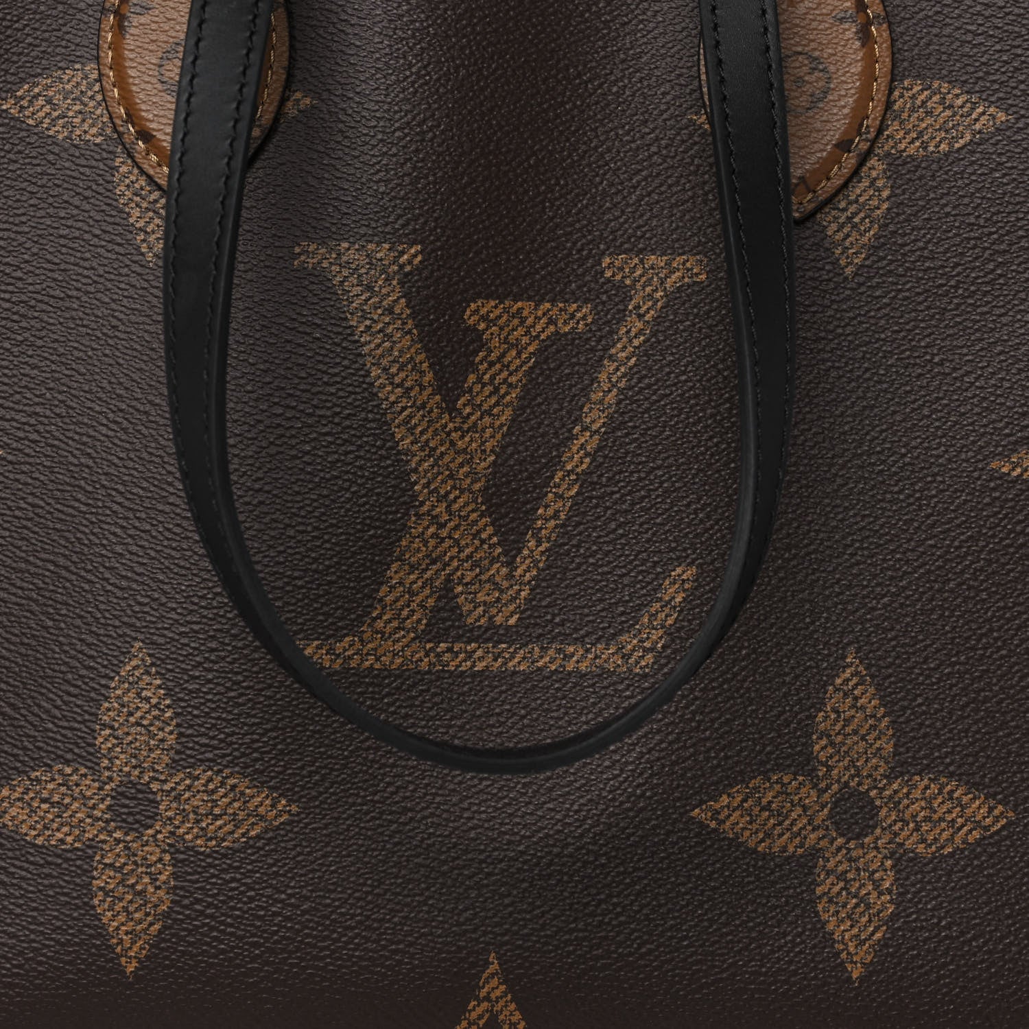 Louis Vuitton Reverse Monogram Giant Onthego MM 11 of 17