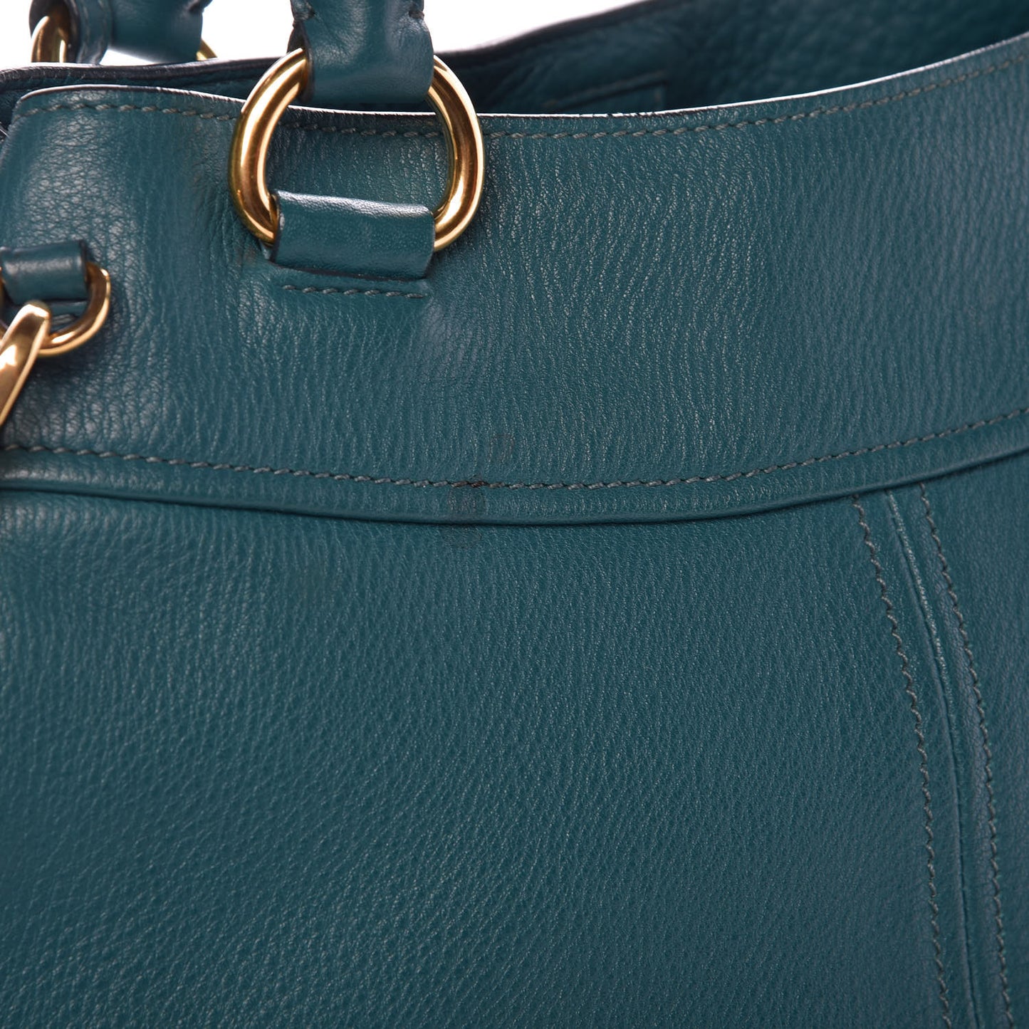 Vitello Daino Shoulder Bag Pavone
