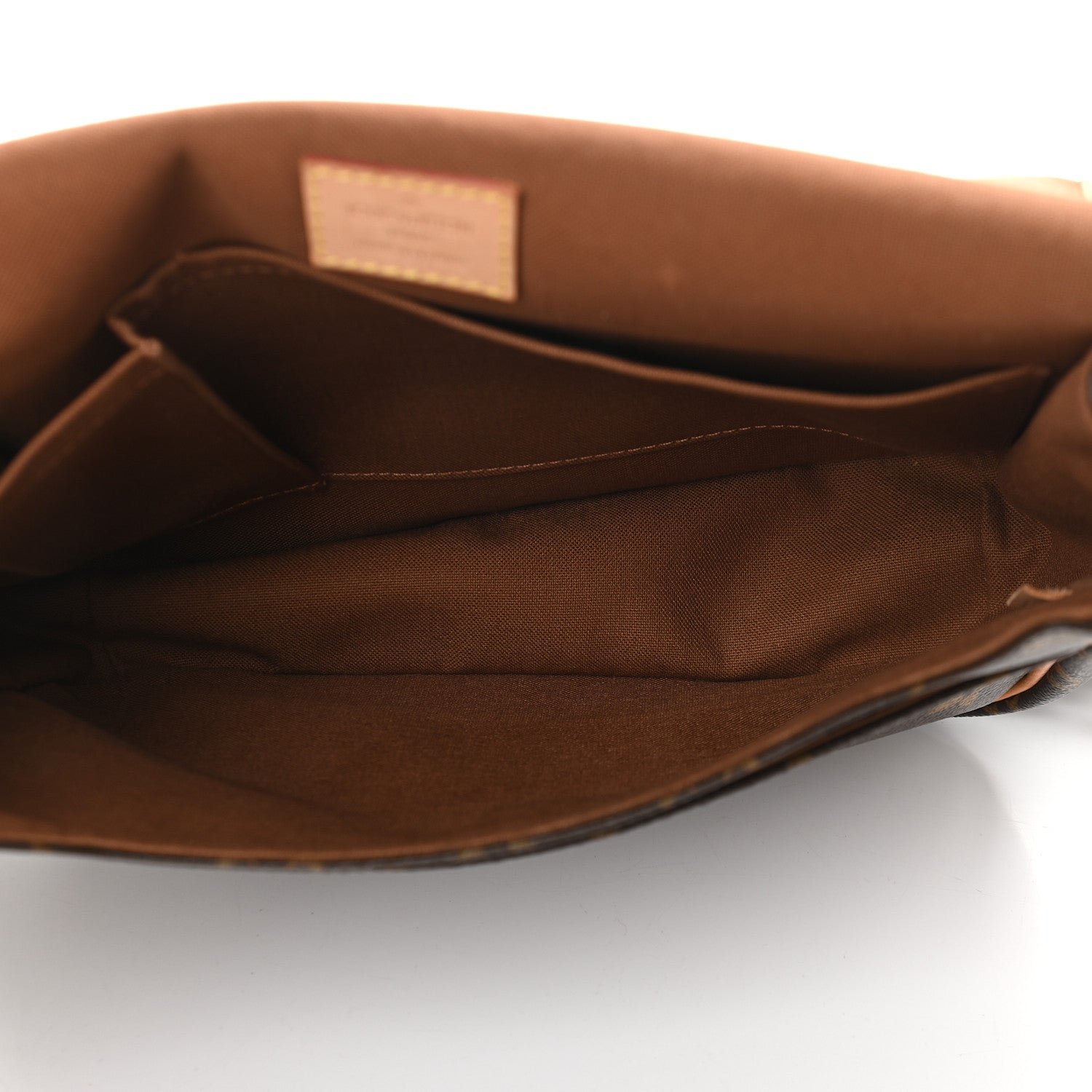 Louis Vuitton Monogram Bosphore PM Messenger 5 of 9
