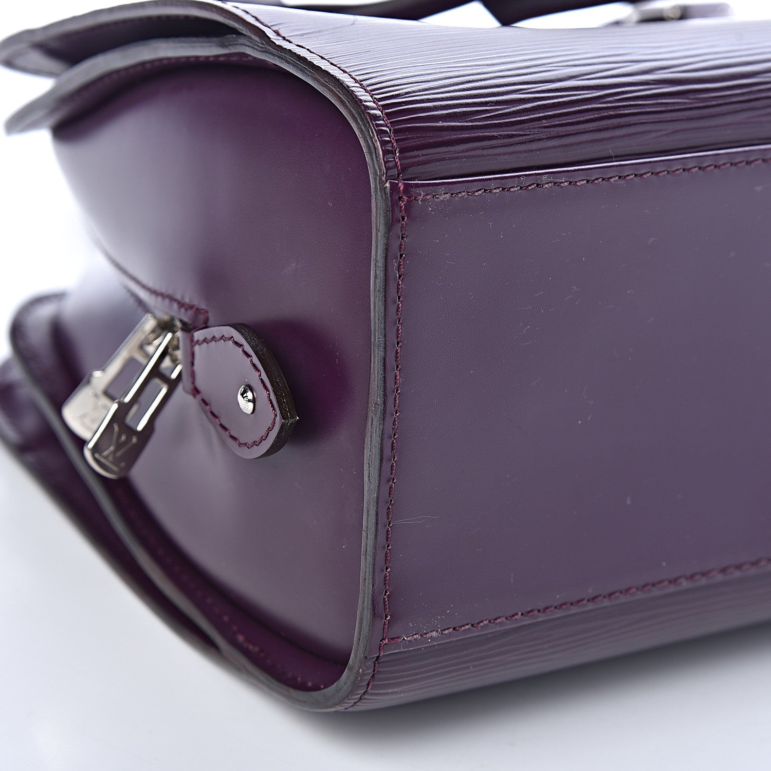 Louis Vuitton Epi Pont-Neuf PM Cassis 9 of 12