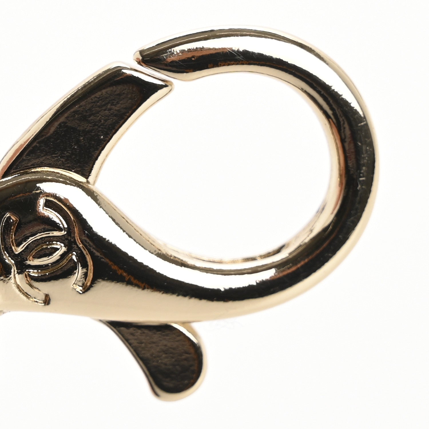 Chanel Lambskin Quilted Airpods Pro Case With Chain Black 7 of 8