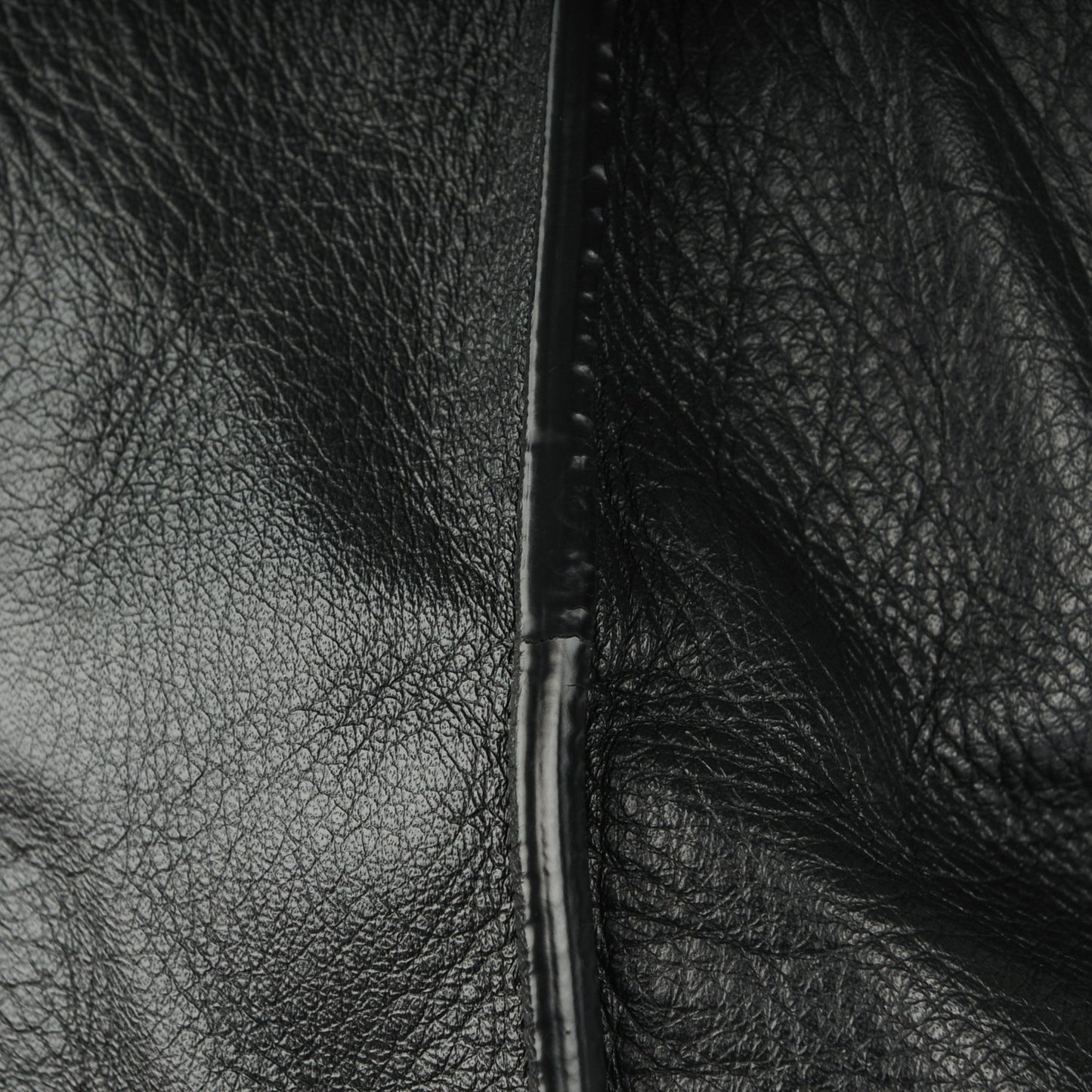 Supple Calfskin Papier A4 Tote Black
