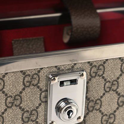 Gucci GG Supreme Monogram Globe-Trotter Beauty Case Brown 13 of 14