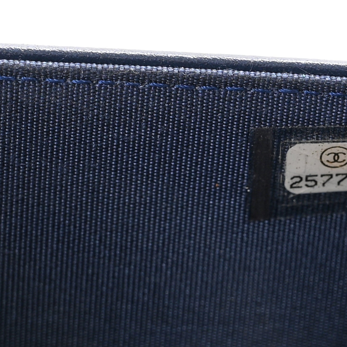 Caviar Quilted Boy Wallet On Chain WOC Navy