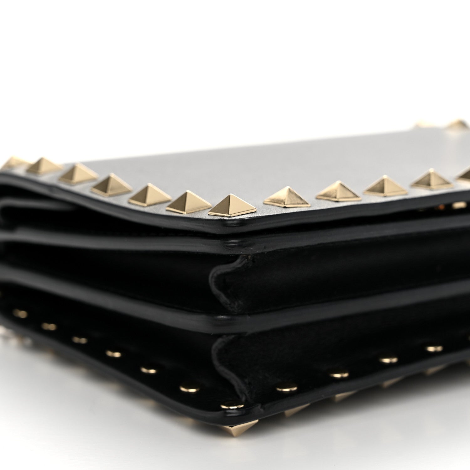 Valentino Garavani Calfskin Rockstud Wallet On Chain Black 8 of 10