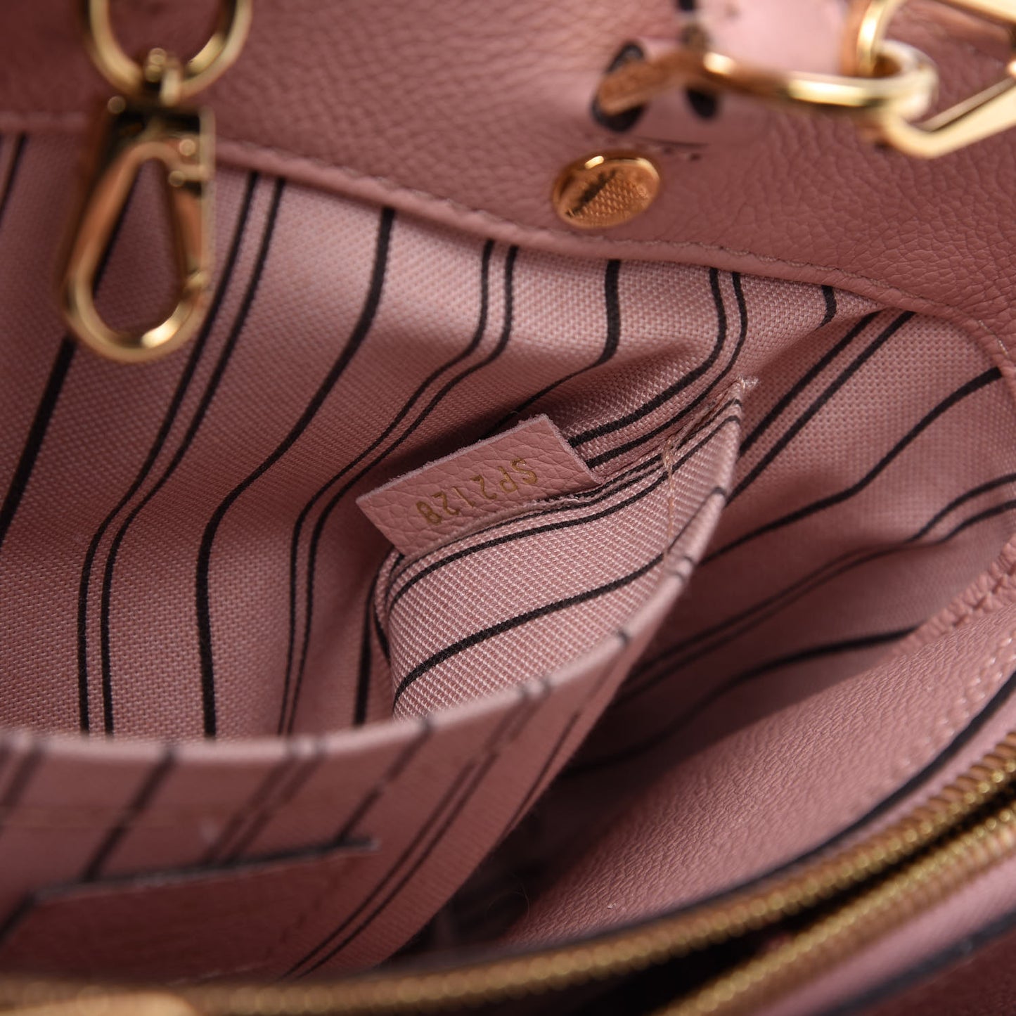Empreinte Montaigne BB Rose Poudre