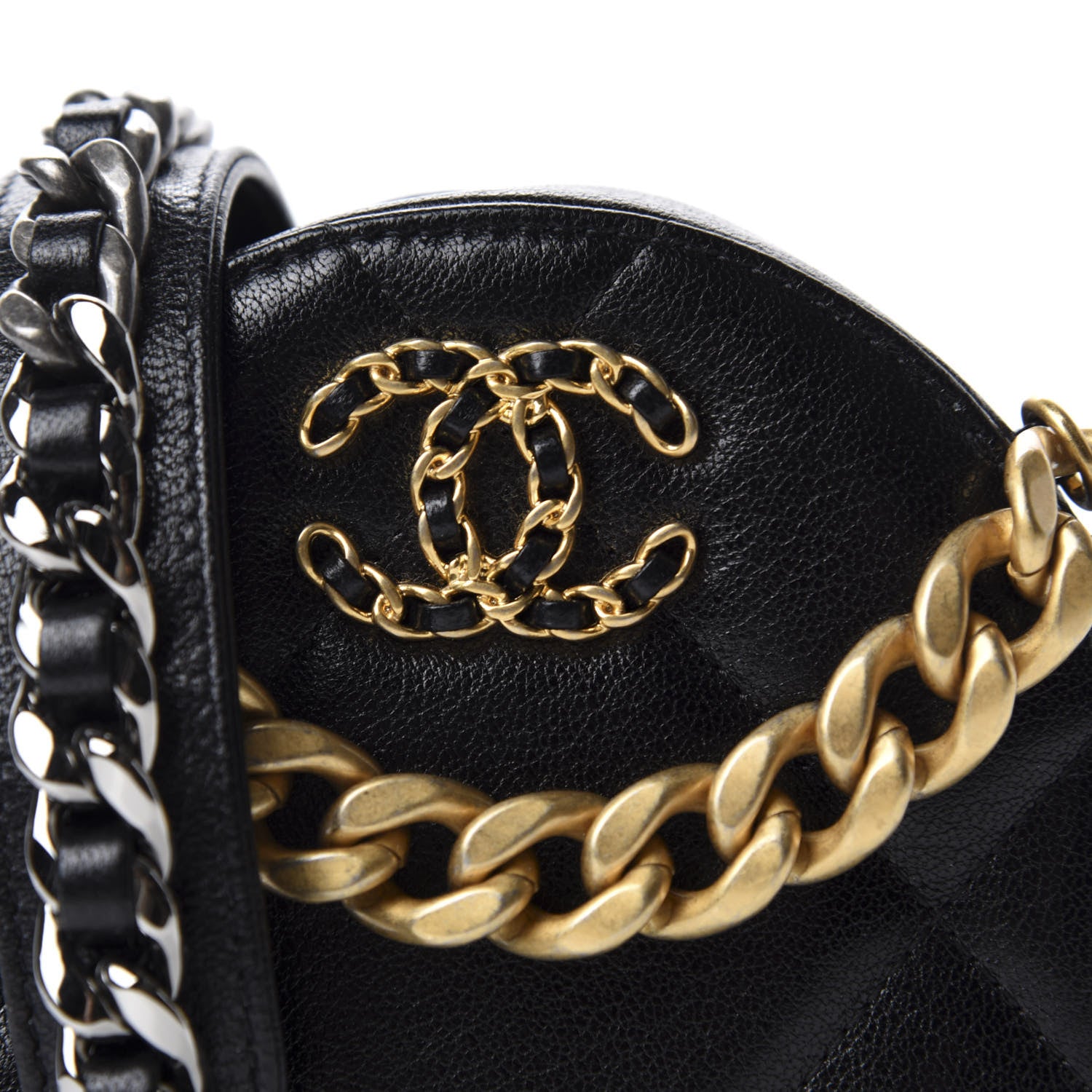 Chanel Shiny Goatskin Quilted 19 Round Clutch With Chain Black 11 of 11