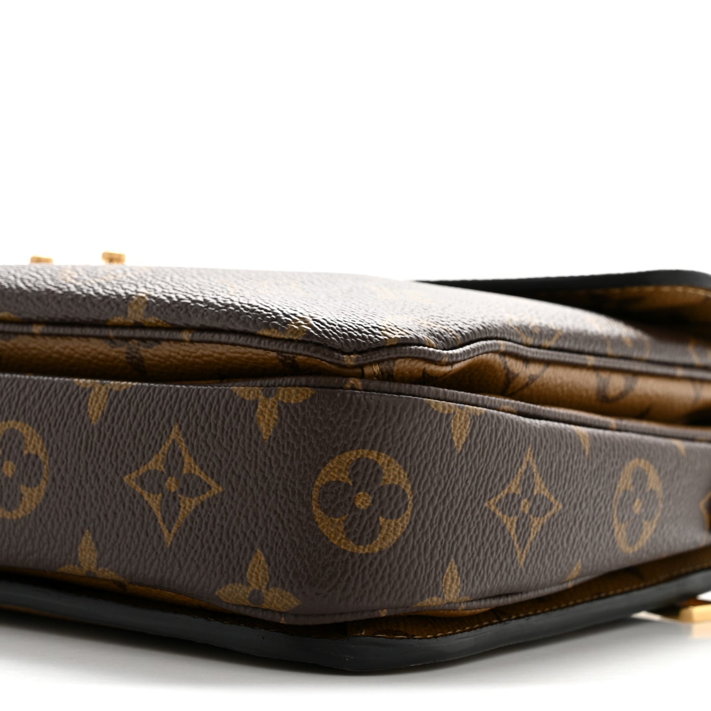 Reverse Monogram Pochette Metis