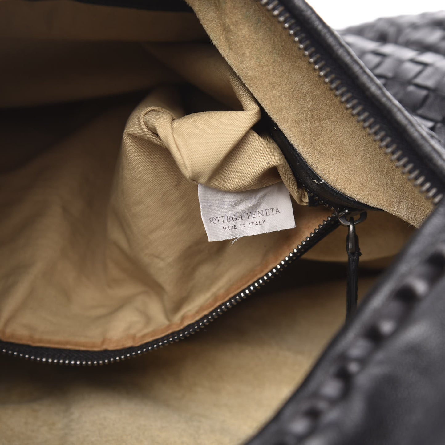 Nappa Intrecciato Large Belly Veneta Hobo Black