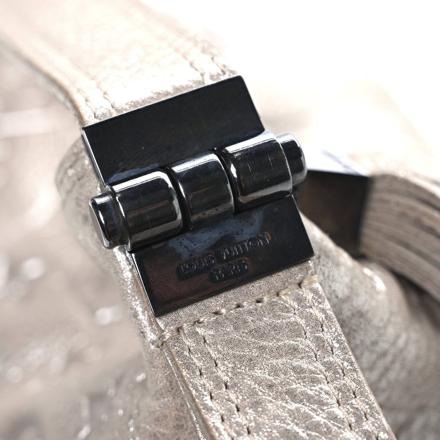 Louis Vuitton Monogram Shimmer Halo Silver 11 of 11