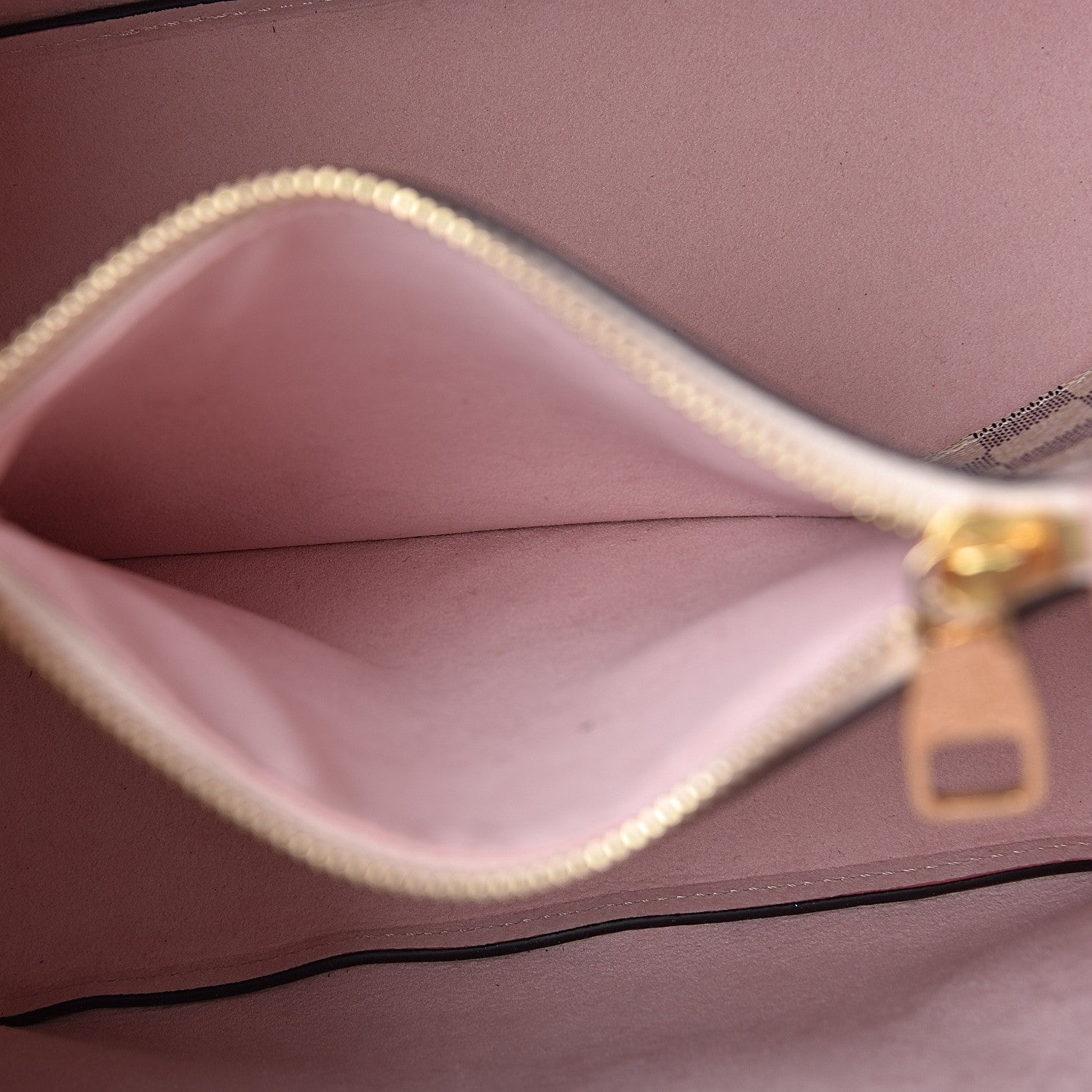 Louis Vuitton Damier Azur Neonoe MM Eau De Rose 6 of 11