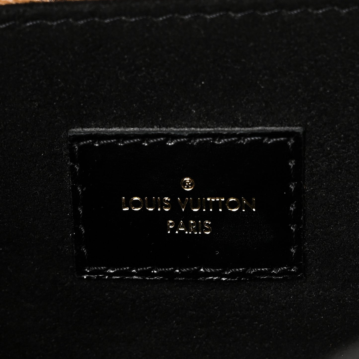 Reverse Monogram Pochette Metis