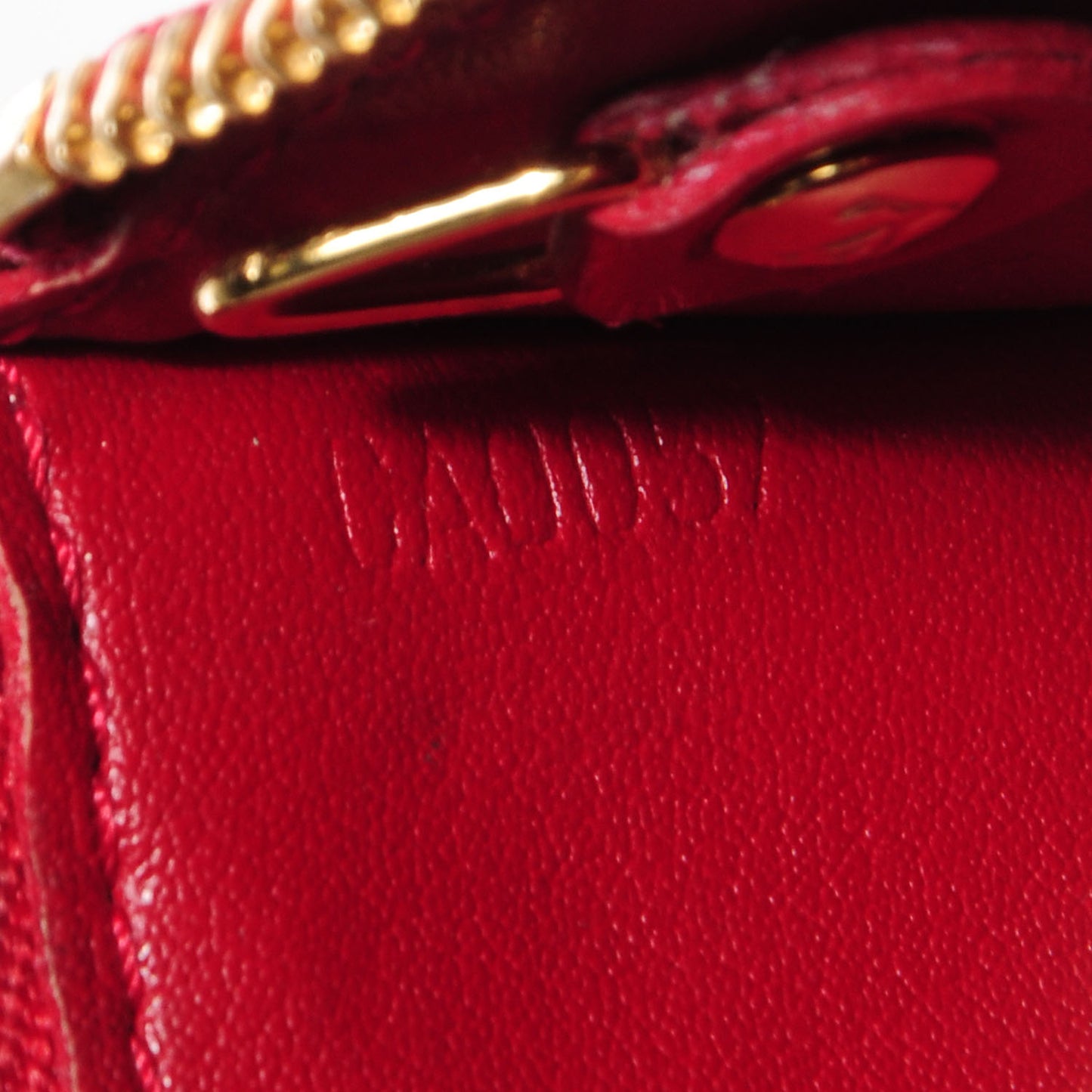 Vernis Key Pouch Pomme D'Amour