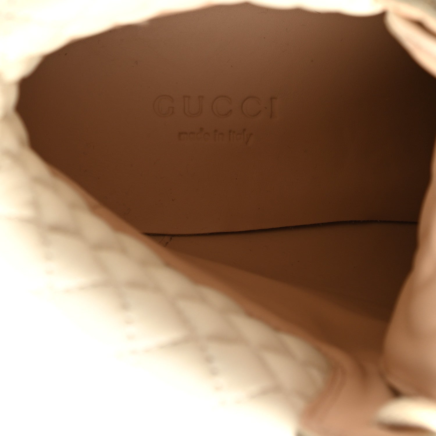 Gucci Calfskin GG Supreme Monogram Nappa Quilted Lace Up Ankle Boots 39.5 Mystic White Beige 7 of 10