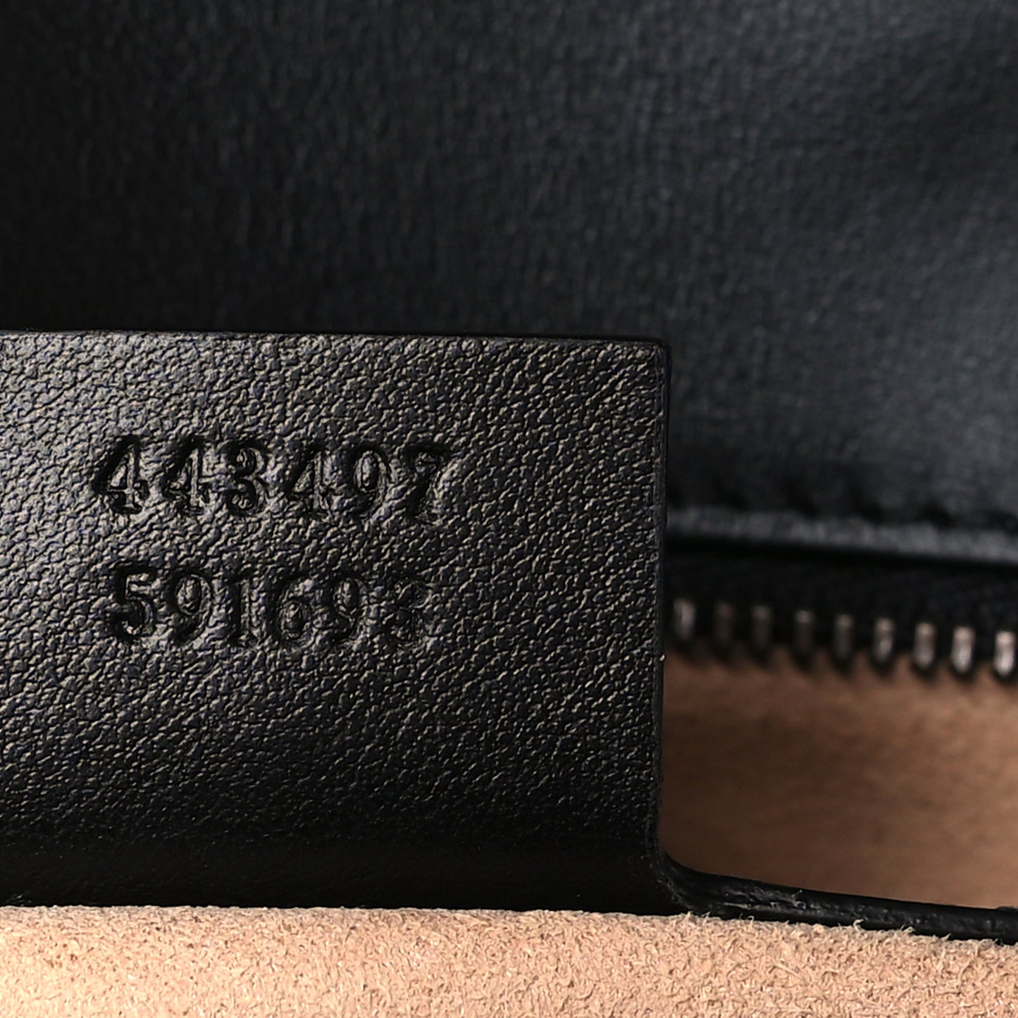 Calfskin Matelasse Small GG Marmont Shoulder Bag Black