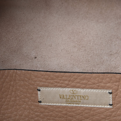 Valentino Garavani VALENTIN Pebbled Calfskin Medium Guitar Strap Rockstud Rolling Backpack Soft Noisette 9 of 9