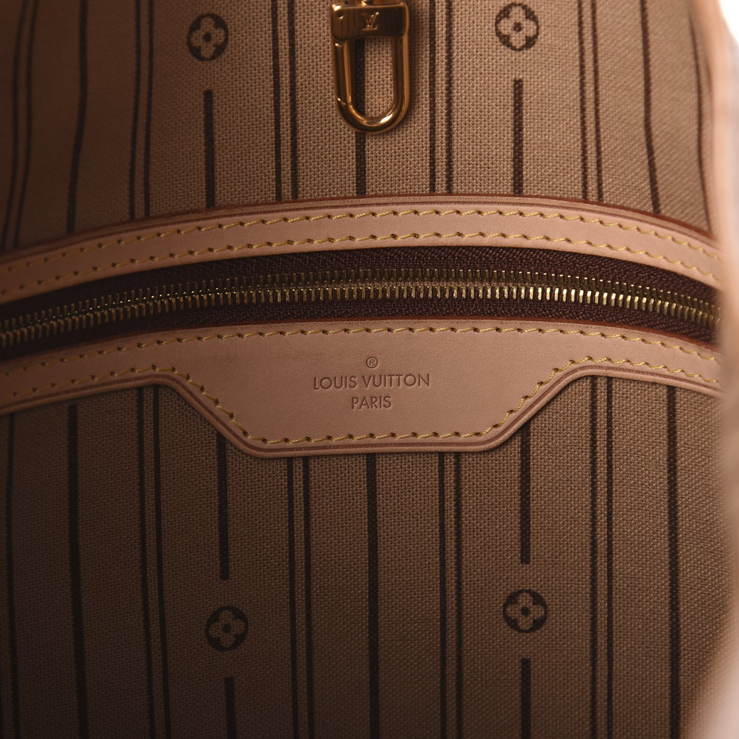 Monogram Delightful MM