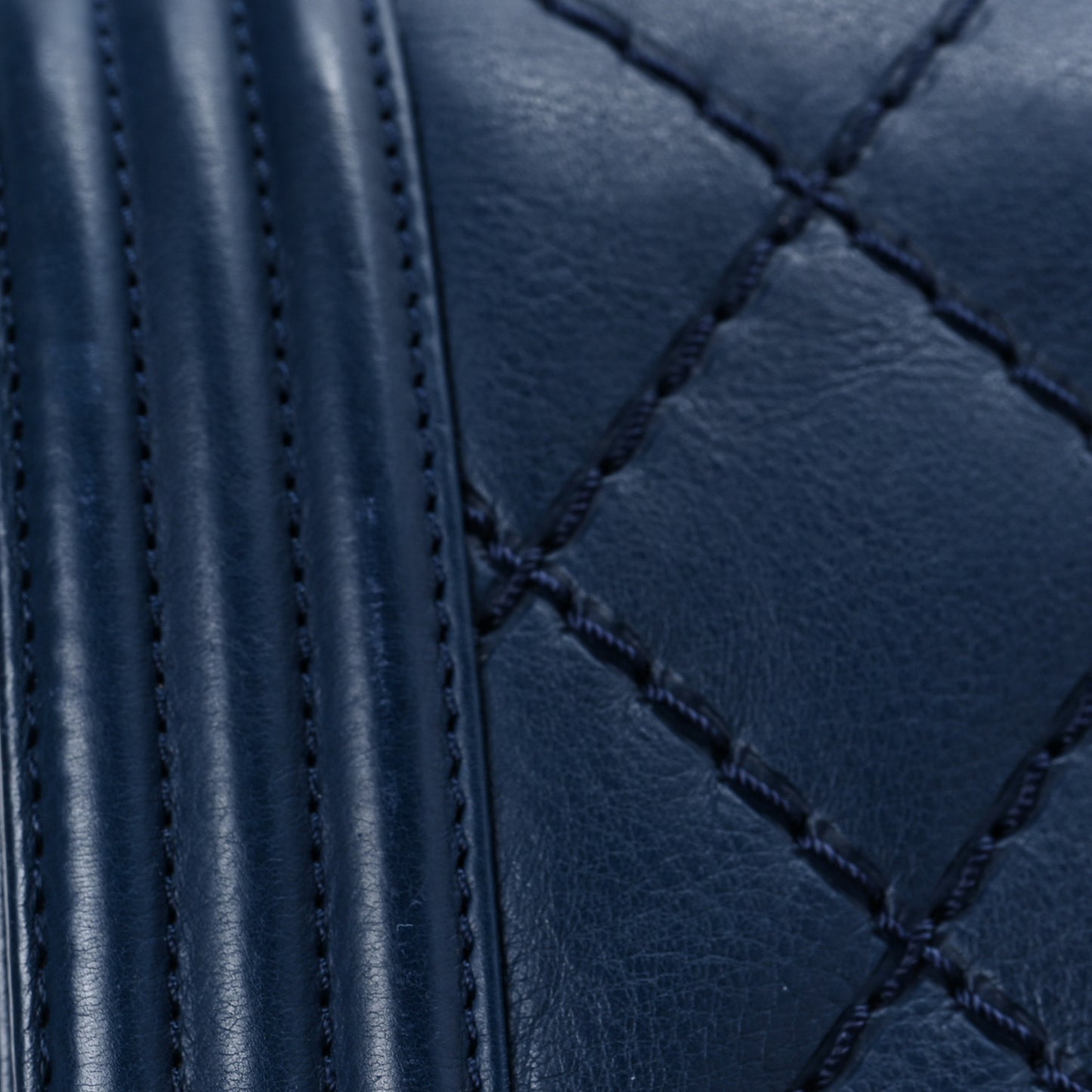 Calfskin Double Stitch Medium Boy Flap Marine