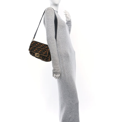 Fendi Shearling Vitello Dolce Macro FF 1974 Baguette Tobacco Black 2 of 10