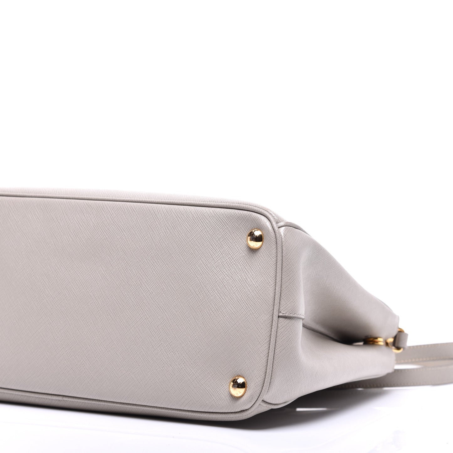 Saffiano Medium Galleria Double Zip Tote Argilla