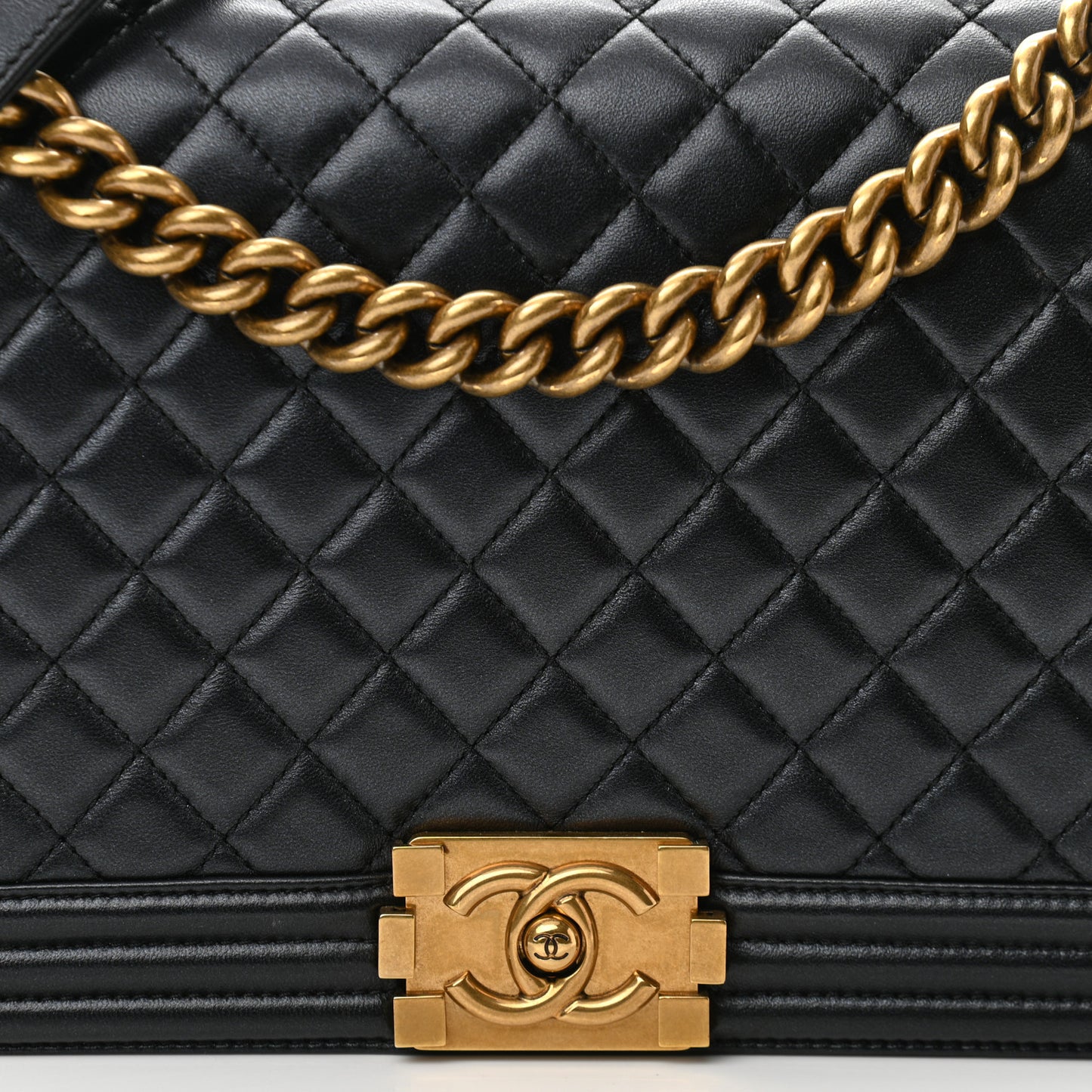 Lambskin Quilted New Medium Boy Flap Black