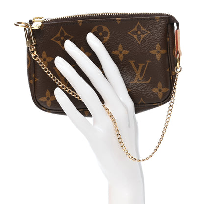 Louis Vuitton Monogram Mini Pochette Accessories 2 of 8