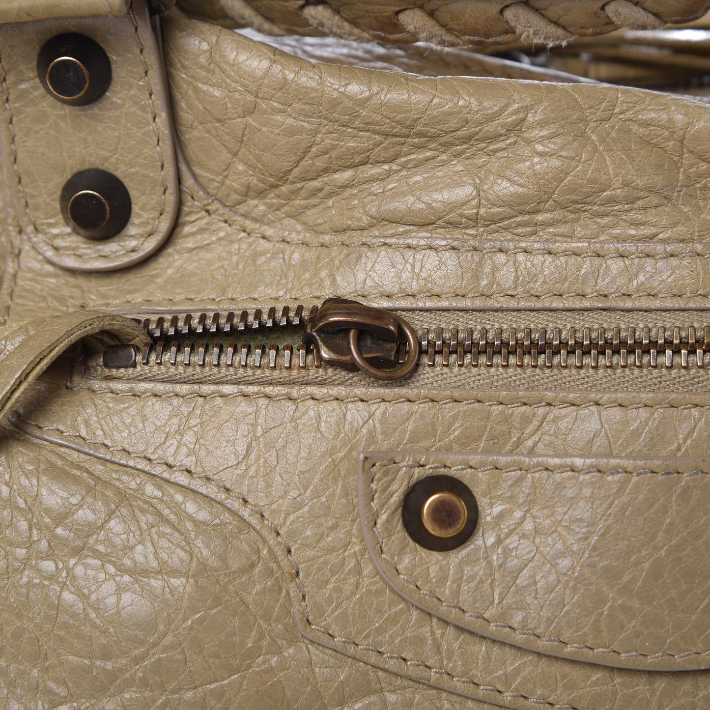Agneau Arena Classic Hardware City Latte Beige