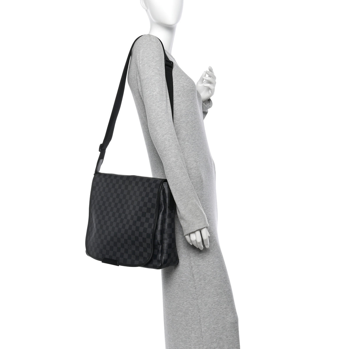 Louis Vuitton Damier Graphite Daniel GM 2 of 13