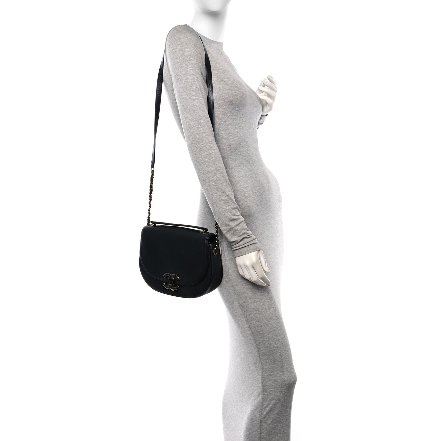 Shiny Calfskin Goatskin Quilted Medium Coco Curve Messenger Flap Black