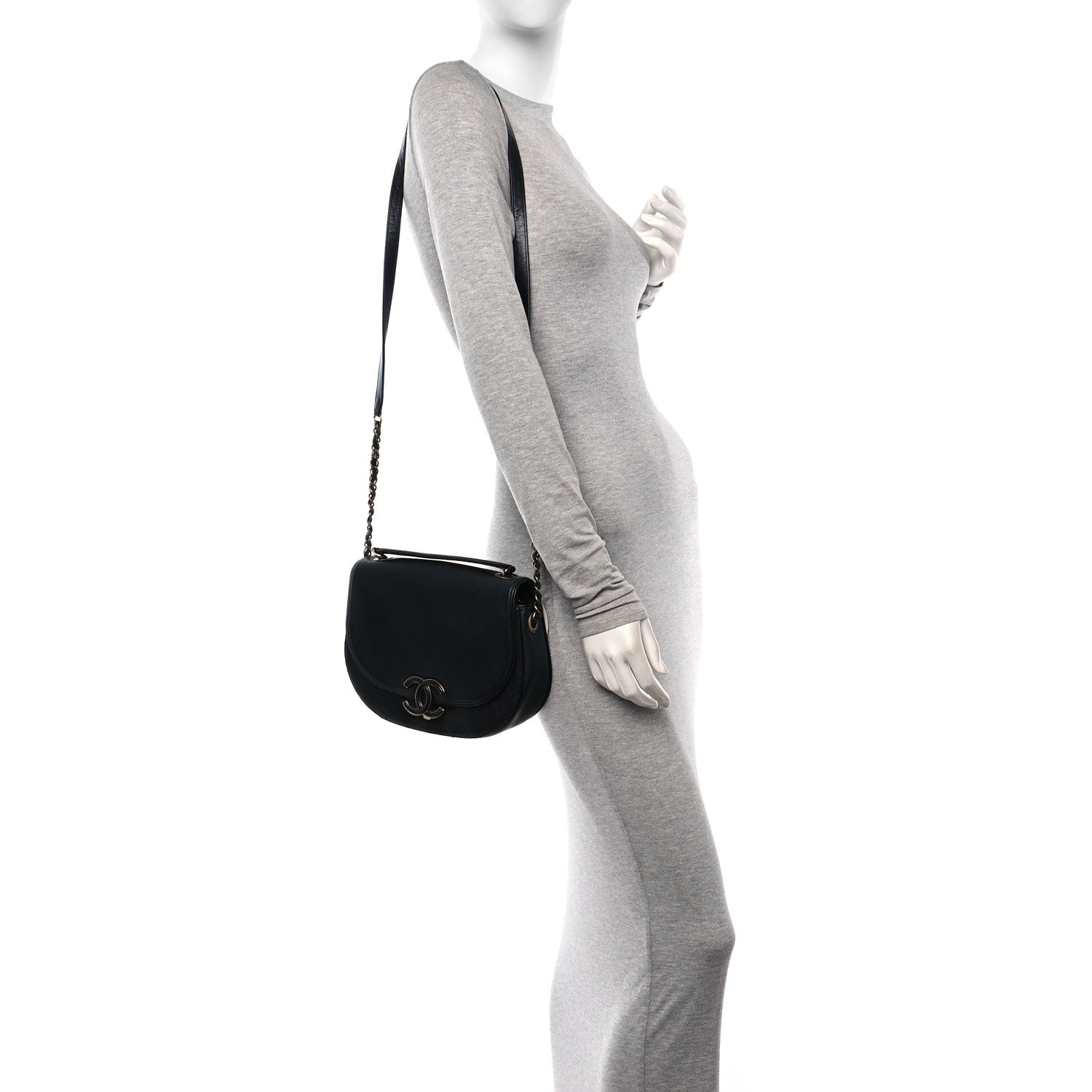 Chanel Shiny Calfskin Goatskin Quilted Medium Coco Curve Messenger Flap Black 2 of 12
