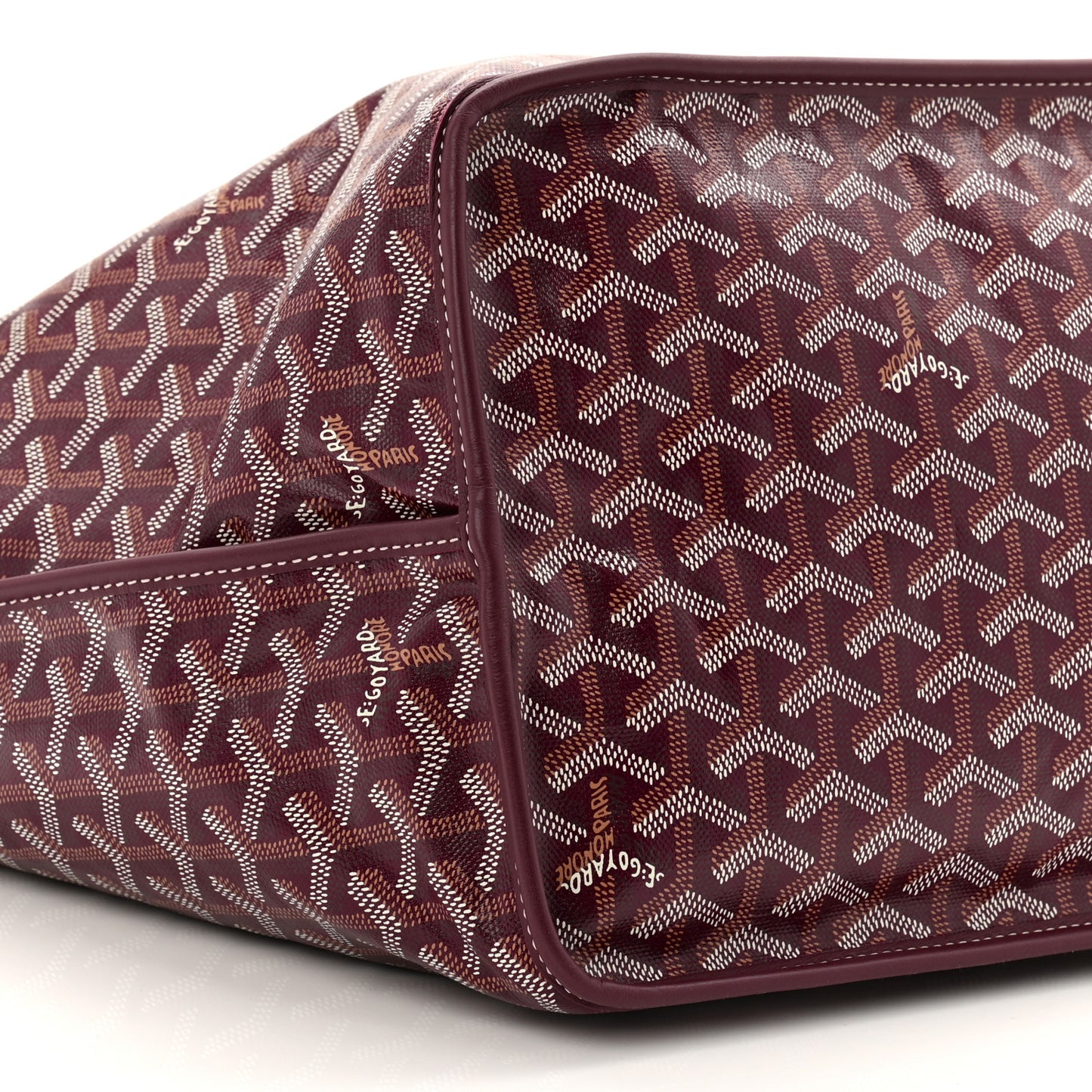 Goyardine Reversible Anjou GM Burgundy