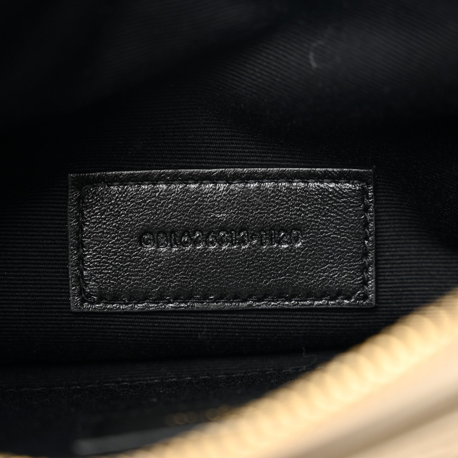 Saint Laurent Grain De Poudre Matelasse Chevron Monogram Bill Pouch Blanc Vintage 7 of 8